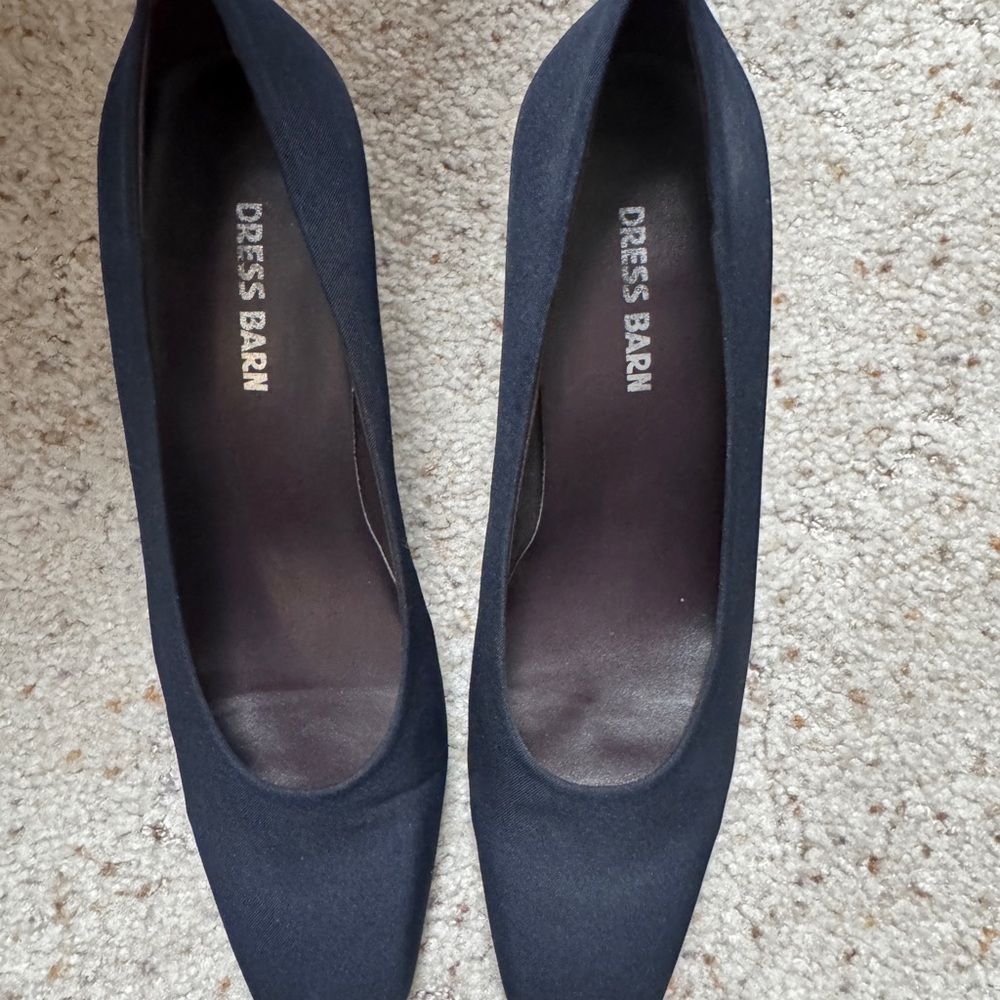 Dress Barn Navy Pointed Toe Heels